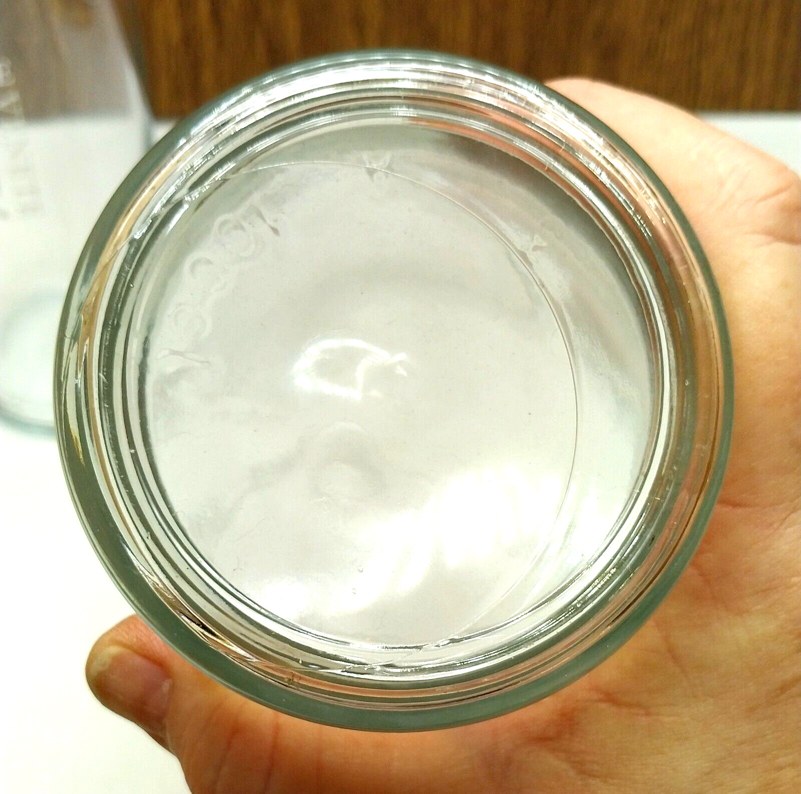 Set of 2 Sizes Venete Vigne Italian Red Wine Carafes Jugs Clear Glass W/Handles