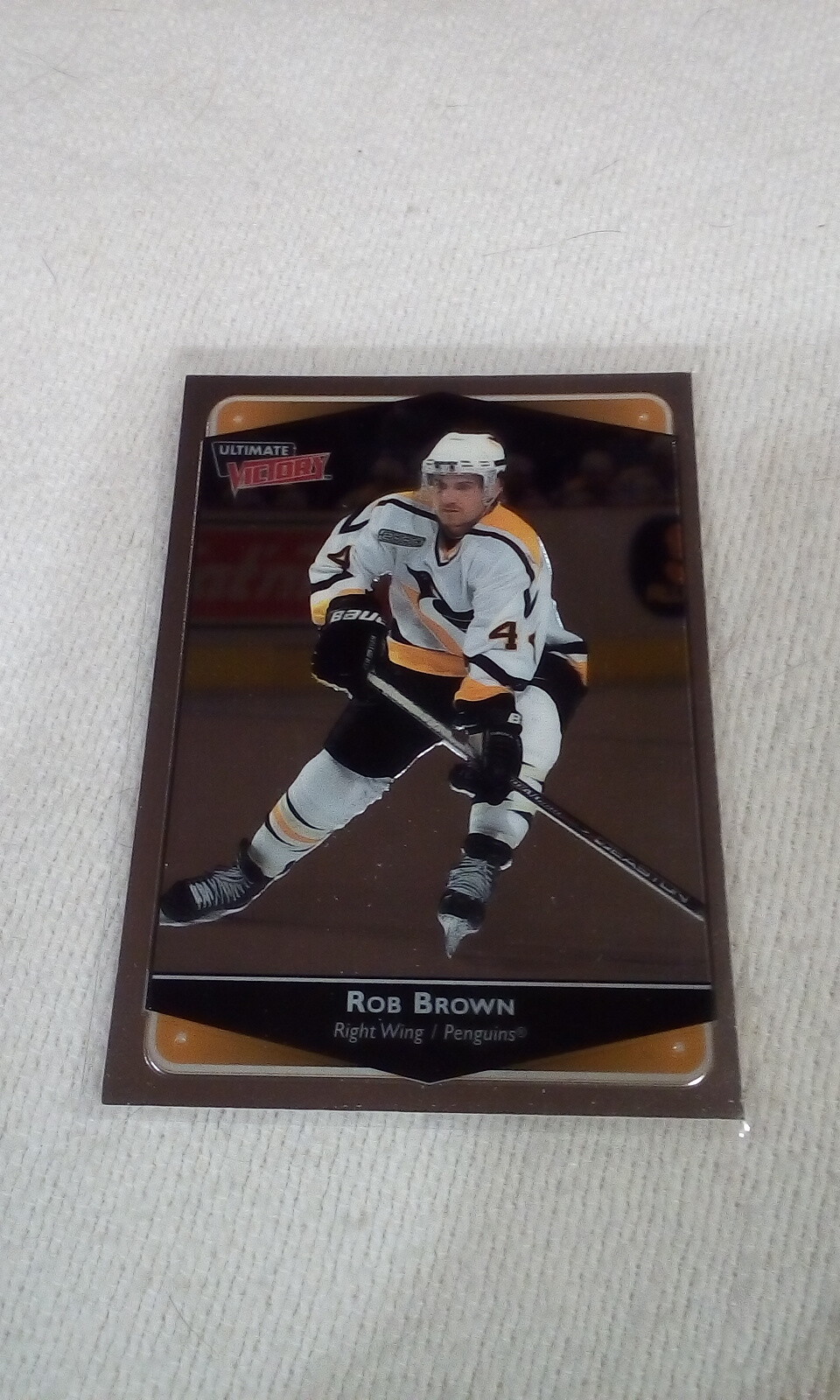 1999-00 Ultimate Victory Hockey #3-#90. Pick players/cards you need/want.