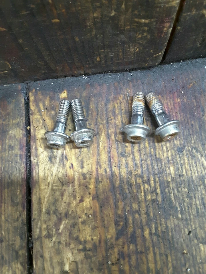 Yamaha SRX-250 SRX250 SRX 250 1987 OEM soporte trasero pernos de montaje hardware OEM Foto 2 de 3