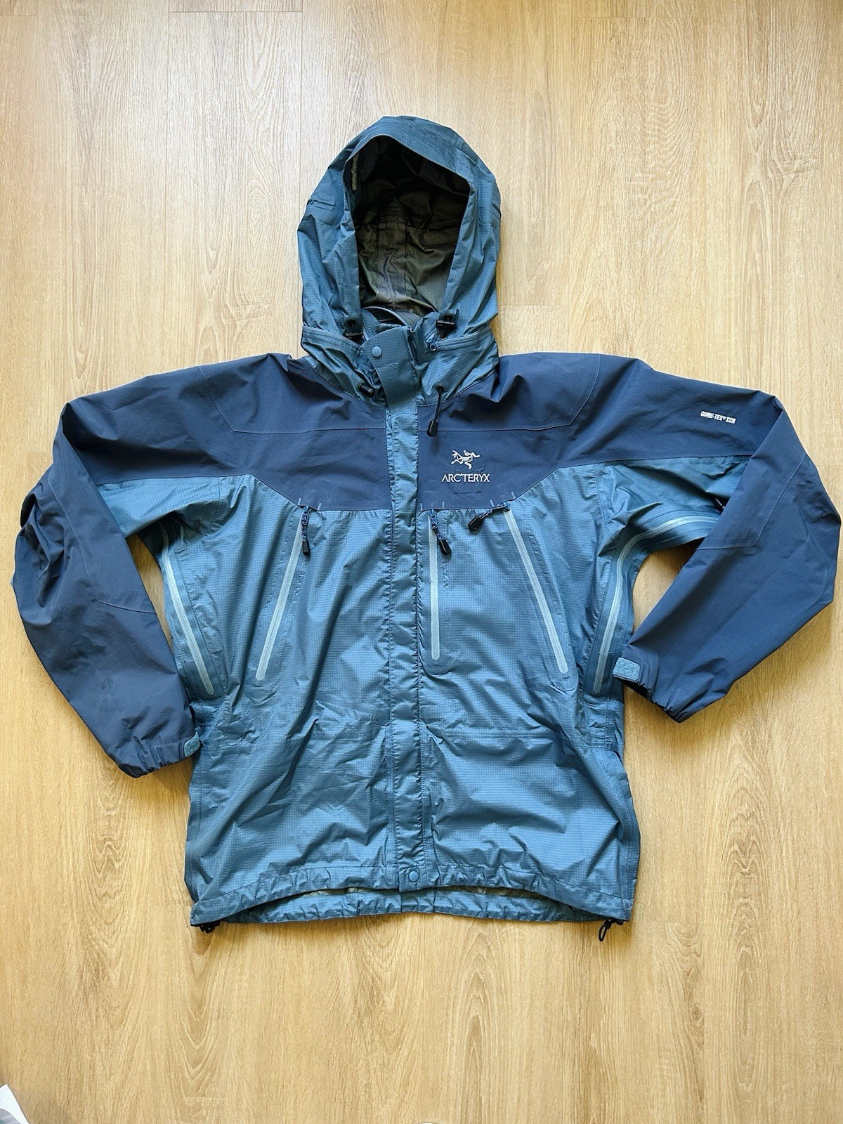 ARC'TERYX Giacca Arc’teryx Theta LT Gore Tex 1999 rara fumè Gorpcore vintage XL