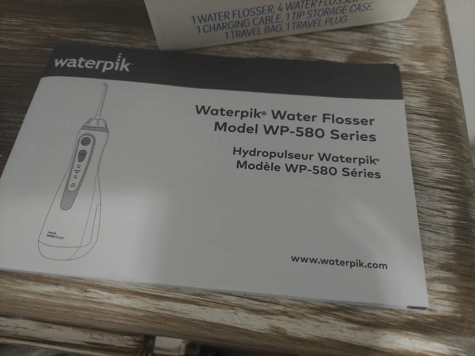 Waterpik Water Flosser inalámbrico avanzado 2.0 Water Flosser modelo WP-580 sin usar Foto 4 de 4