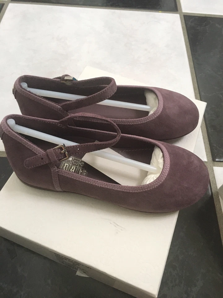 NUEVO EN CAJA 100 % AUTÉNTICO Gucci Niños Pequeños Lila Gamuza Mary Jane Planos GG Logo 356098 Foto 3 de 4