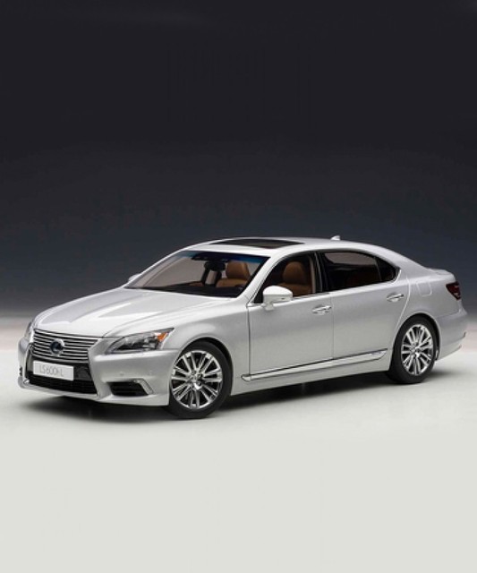 Lexus ls 600 hl