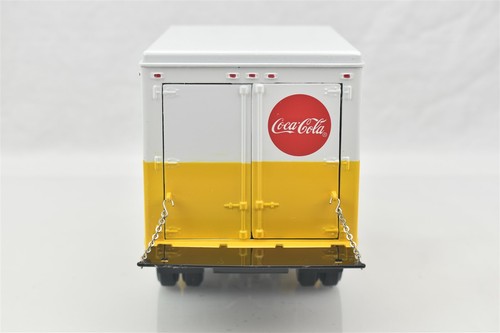 ERTL Coca Cola Coke Ford 1958 C-800 Delivery Truck Die Cast 1:25 Scale H837 - Picture 6 of 10