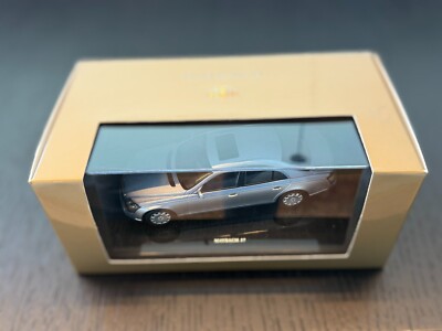 Autoart 1/43 Maybach 57 blue/silver dealer edition n°B66961955 rare