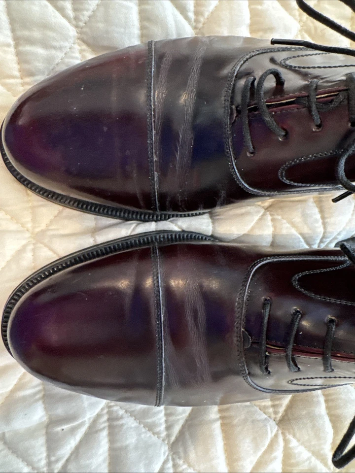 Preciosos zapatos de cuero borgoña Church’s para hombre US 9.5 apenas usados hechos a mano Foto 3 de 4