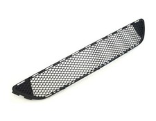 GITTER GRILL STOßSTANGE VORNE MITTE FÜR MERCEDES C-KLASSE W204 AMG 2007-2011