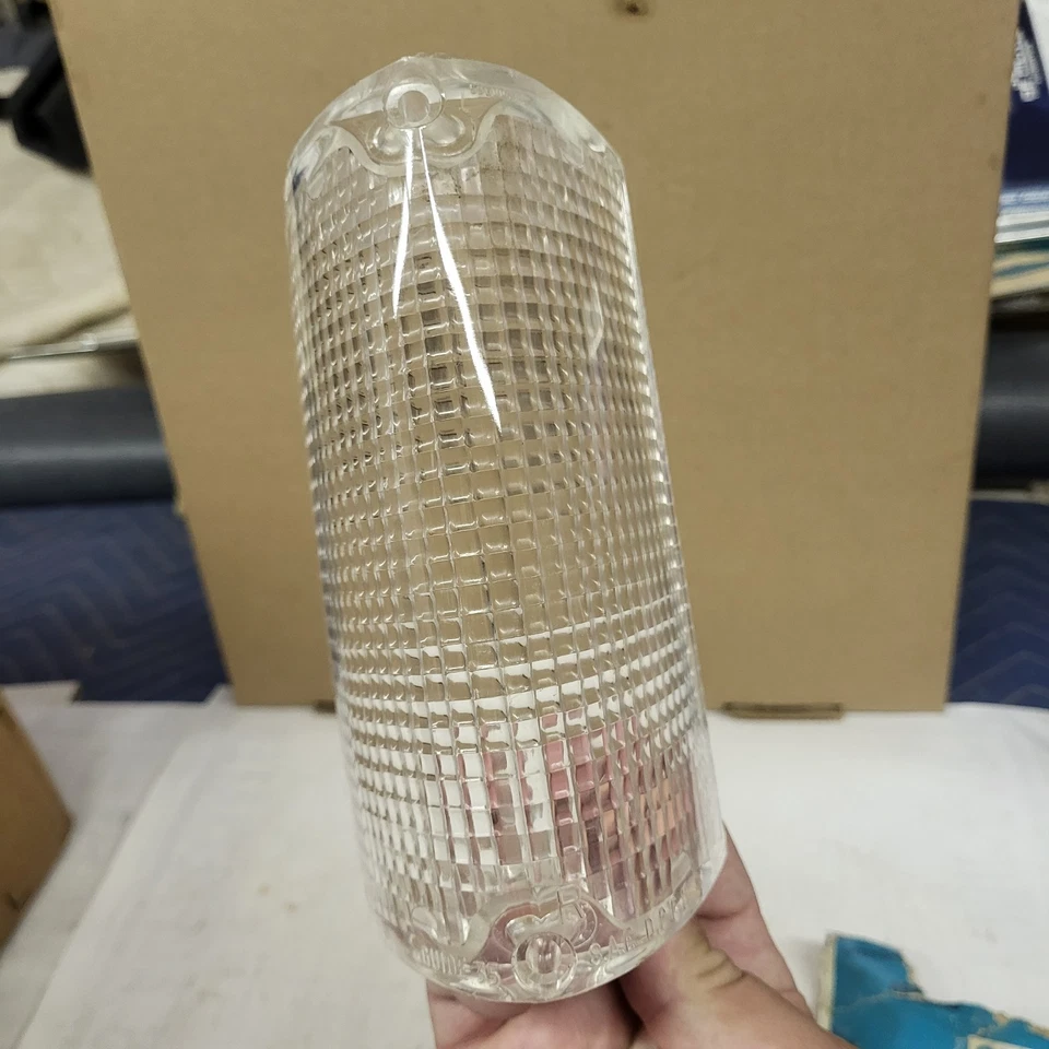 Oldsmobile Delta 88 Ninety Eight 98 GM 1968 lente de estacionamiento delantera derecha 5960044 OEM Foto 3 de 4