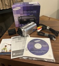 Samsung SMX-F50SN/XAA Camcorder Silver NOB UNTESTED, NO Power Adapter
