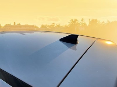 Shark Fin Style FM/AM Radio Antenna Frequency Amplificator For Ford Mustang