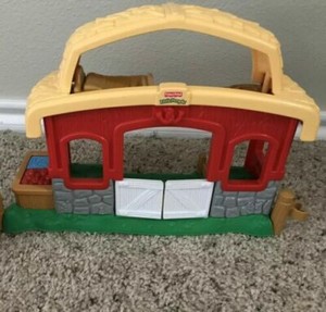 2003 Little People Animal Sounds Stable Farm Plus B8797 For Sale