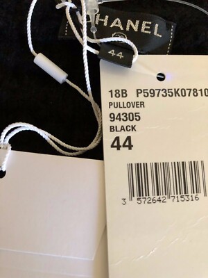 CHANEL 18B NEW COCO NEIGE Black Cashmere SWEATER GOLD CC Logo