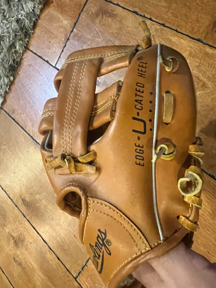 Guante de béisbol ROBIN YOUNT RGB180 MODELO RAWLINGS TALLA JUVENIL Foto 3 de 4