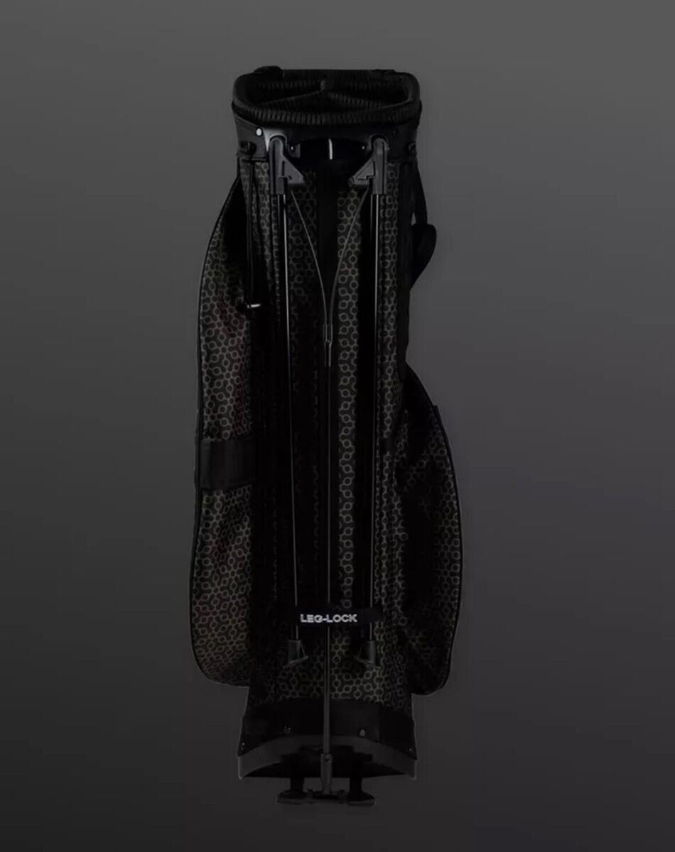 ✓ Scotty Cameron Six Shooter Pathfinder Stand Bag BRAND NEW ✓ Scotty Cameron Six Shooter Pathfinder Stand Bag BRAND NEW