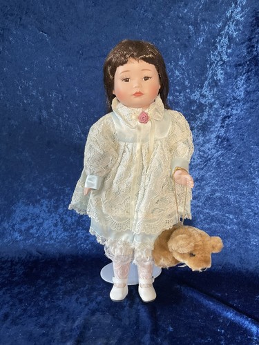 Vintage Dynasty Doll Collection “Tasia”