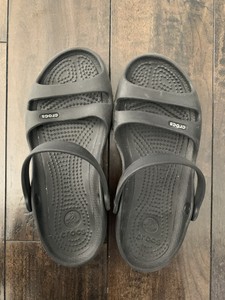 crocs cleo ii