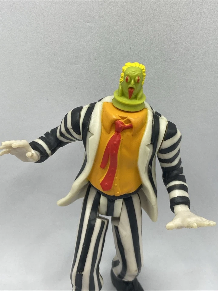 Figura de acción ajustable Kenner Beetlejuice Shrunken Head (pops up) 1989 de colección Foto 3 de 4