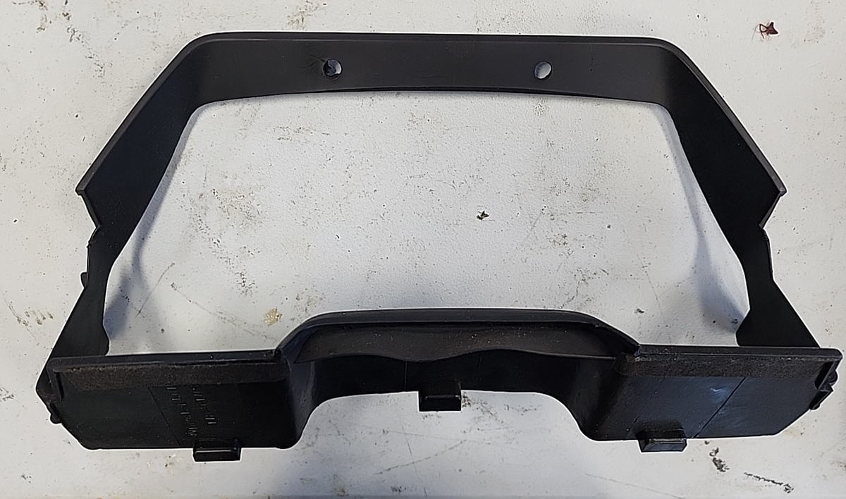 1984-89 Nissan Z31 300ZX Gauge Cluster Bezel 10261-FL01 | eBay