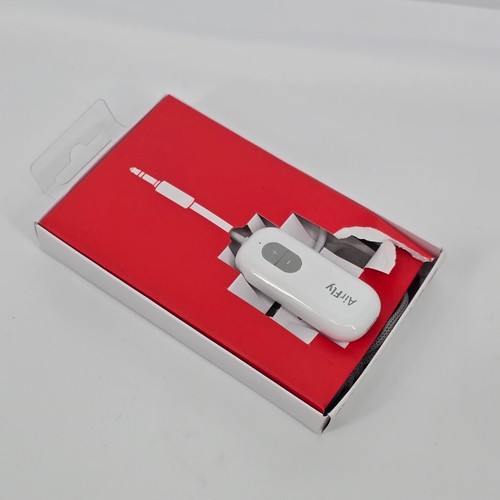 Twelve South AirFly SE Bluetooth Wireless Transmitter TS-2259 - Open Box - Picture 3 of 3