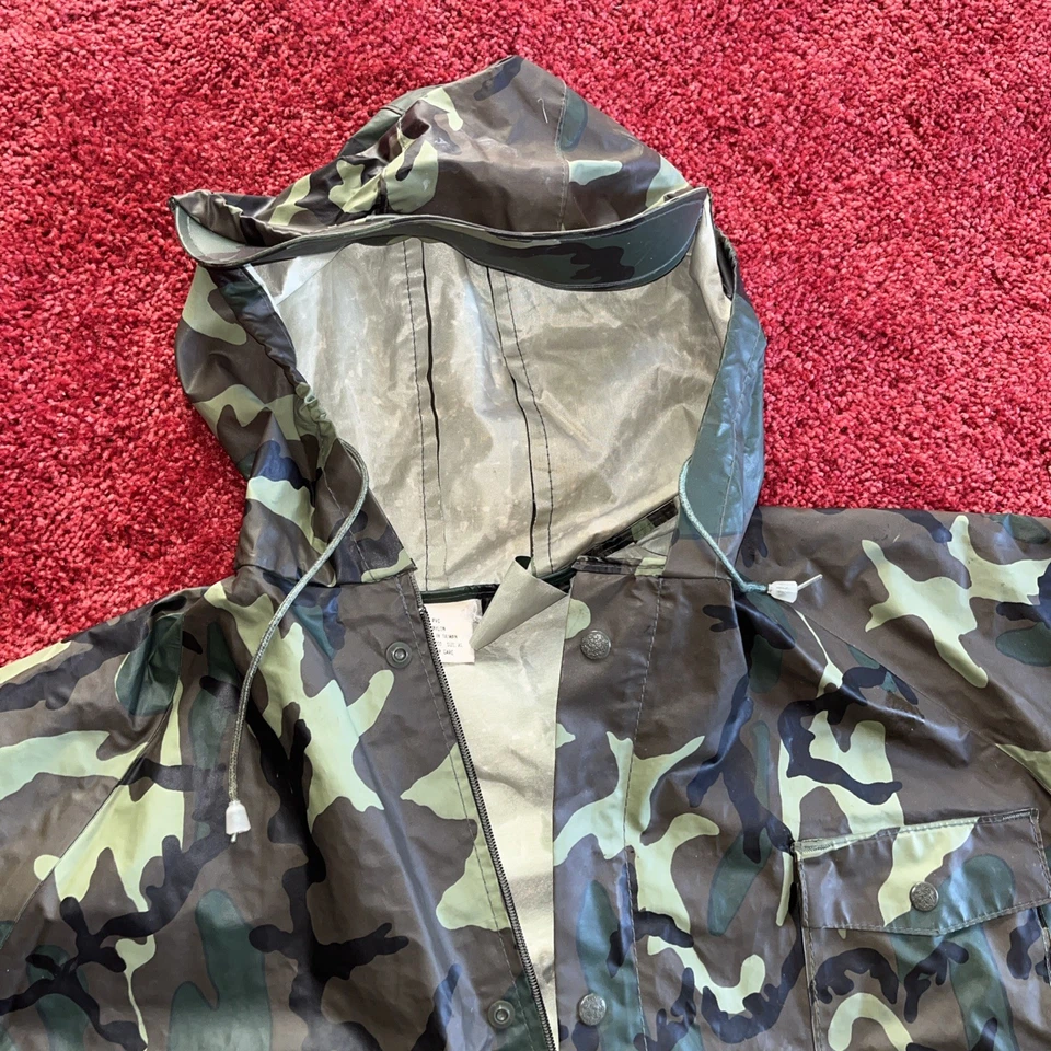 Chaqueta de Lluvia De Colección America’s Cup XL Camuflaje Con Capucha PVC Caza Pesca Foto 4 de 4