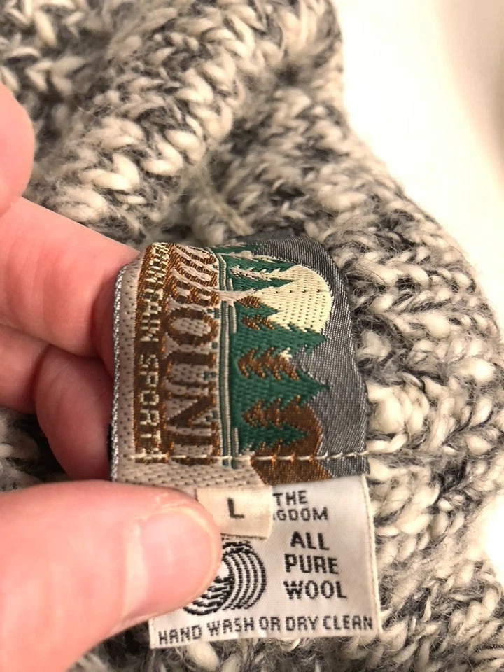 Eastern Mountain Sports EMS Woodbound pure wool mens size large sweater - Image 3 of 4