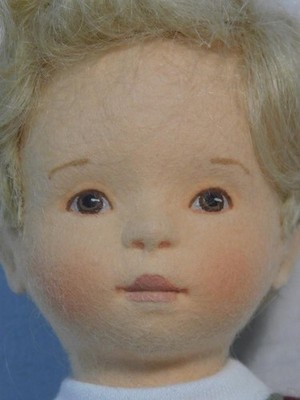 R. JOHN WRIGHT 2004 COLE 11.5'' COLLECTORS CLUB COA #0246 of 285 IN MIB