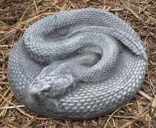 Snake mold Plaster cement concrete resin casting plastic mould 7.5" x 1.5" thick