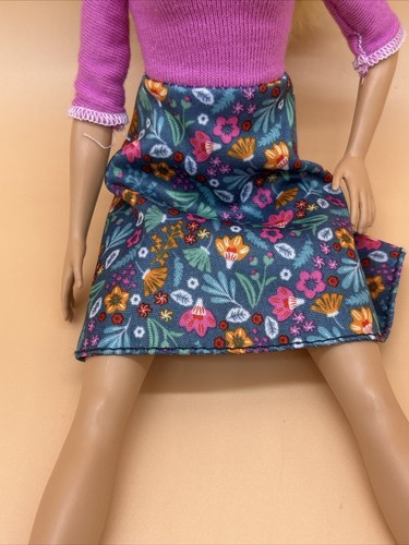Barbie You Can Be Anything Career Teacher Doll C323G With Outfit Necklace - Picture 20 of 24