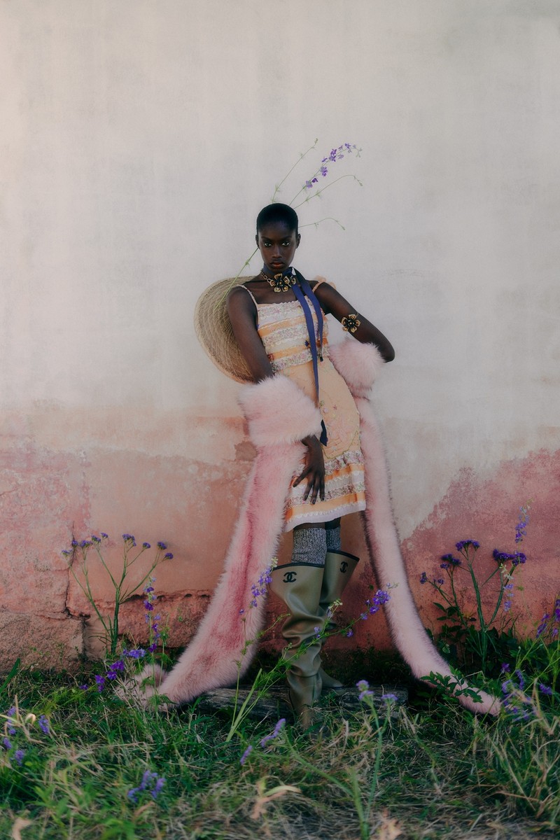 女性情報誌 Vogue Brasil Magazine April 2022 Vogue Brasil April 2022 Cover (Vogue Brasil)
