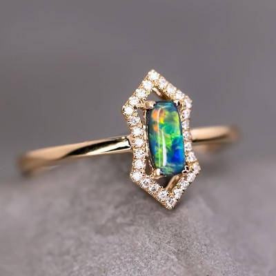 Ätherisches Prisma - Halo Diamant australischer schwarzer Opal Verlobungsring 18K Gold