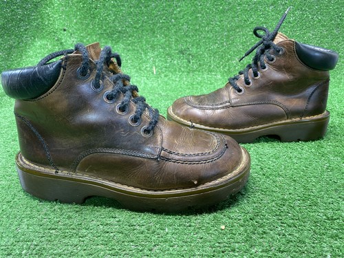 dr martens 8435