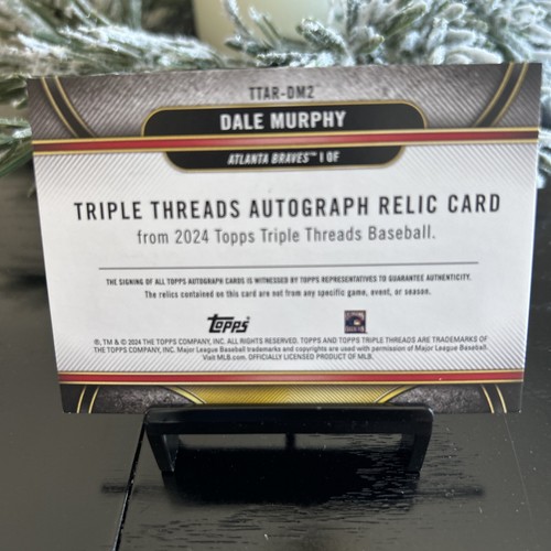 Dale Murphy Patch Auto /18 Topps Triple Thread - Picture 2 of 2