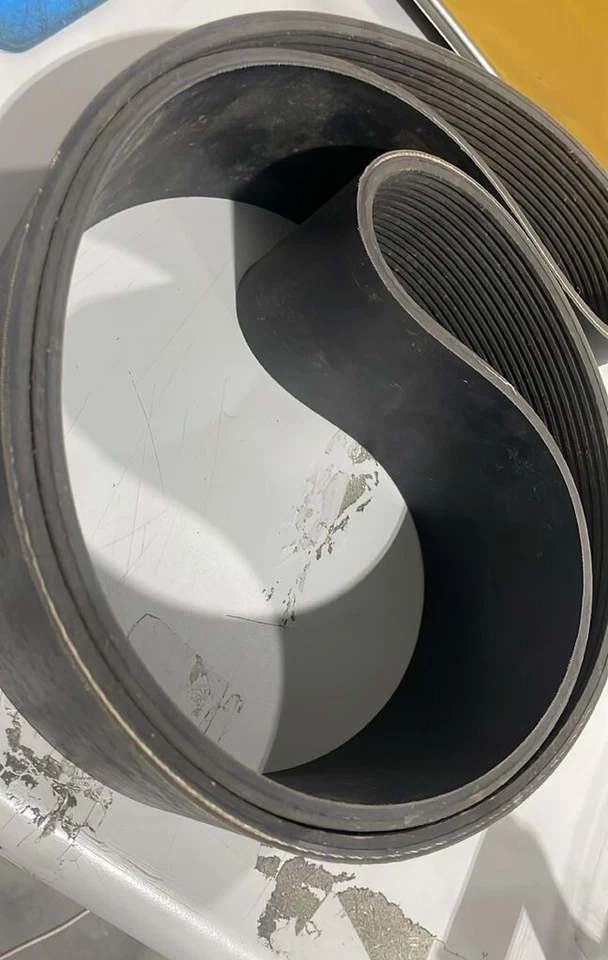 Goodyear 780L Poly-V Belt Foto 2 de 2