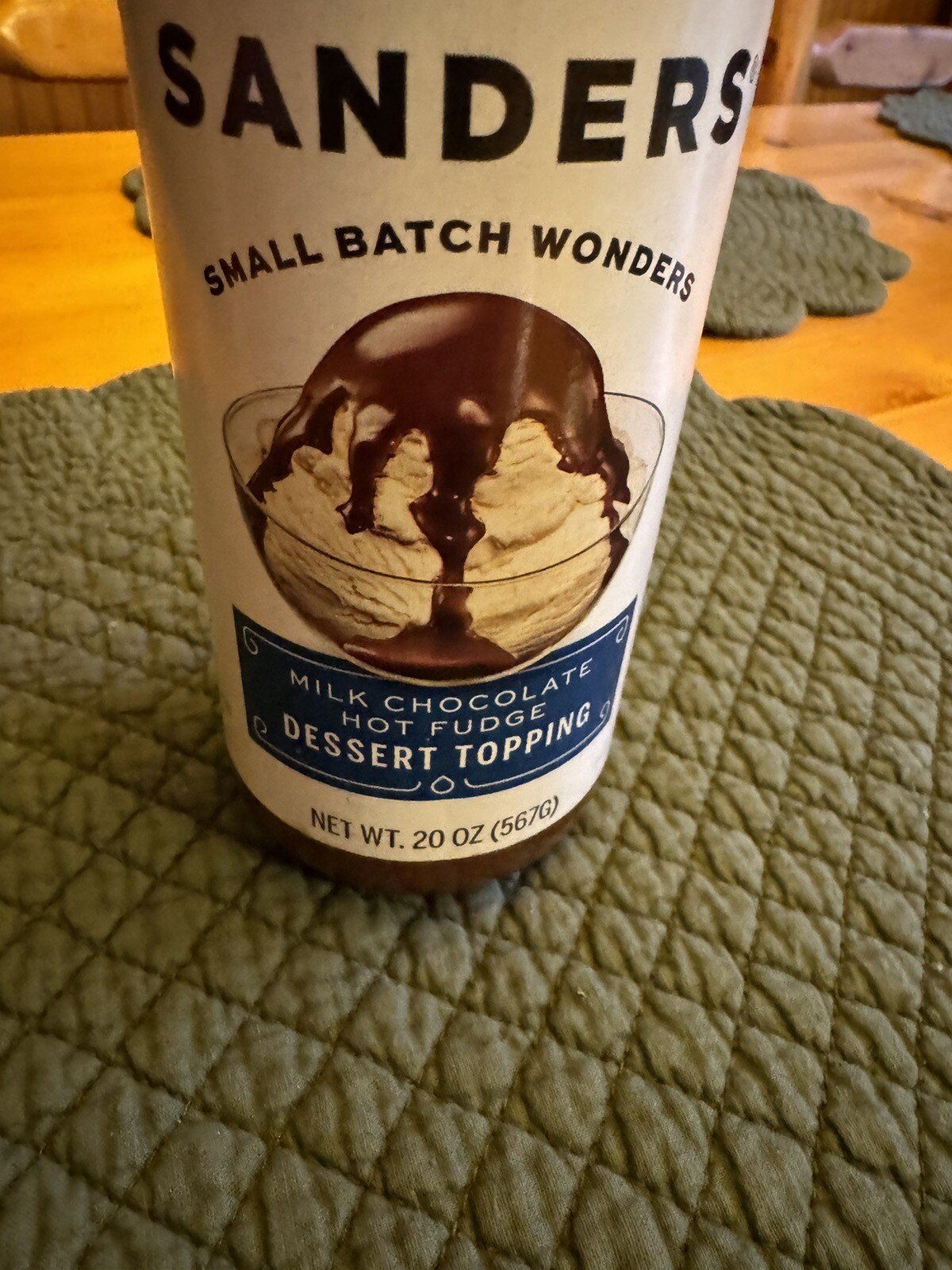 NEW Sanders Milk Chocolate Hot Fudge Dessert Topping 20oz Small Batch