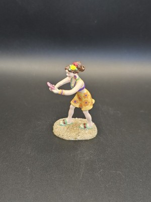 Dept 56 Margaritaville Woman Taking Pictures Argh I'm Your Pirate Photo?