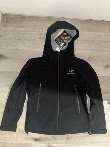 Arc'teryx Alpha SV Men's Black Hooded Full Zip Shell Jacket Size M - product listing photo