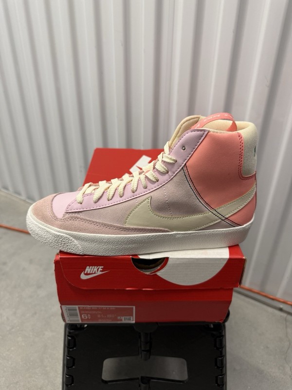 Nike Mid blazer 77 Dance Pink Foam Size 6.5y -  DQ0369-600