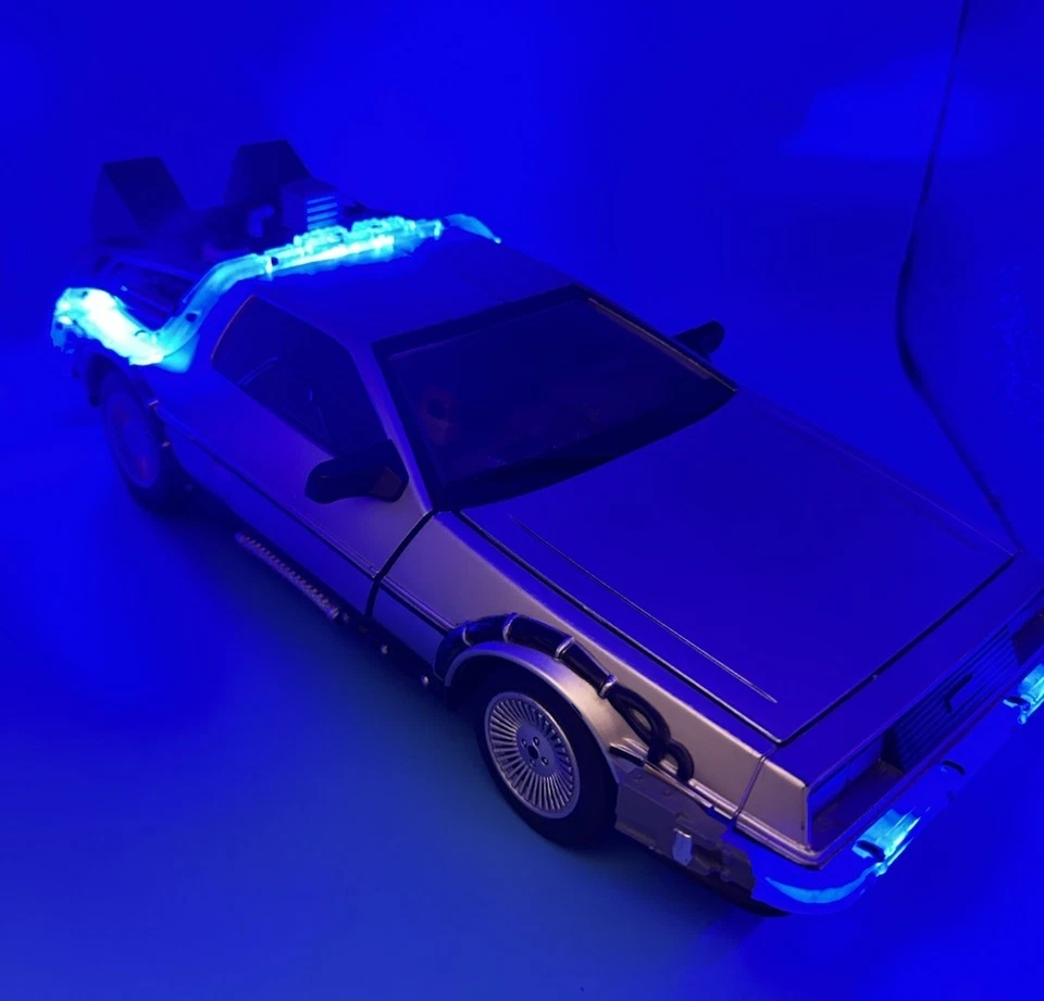 Back to The Future DeLorean Car Light & Sound Diamond Select 13”  Working !! - Image 2 of 4