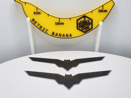 Greifpistole mit Wayne Tech Display Ständer ~ Batman - Bild 21 von 24