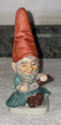 Vtg Brinns  Fish Deboner  Ceramic Gnome - Taiwan