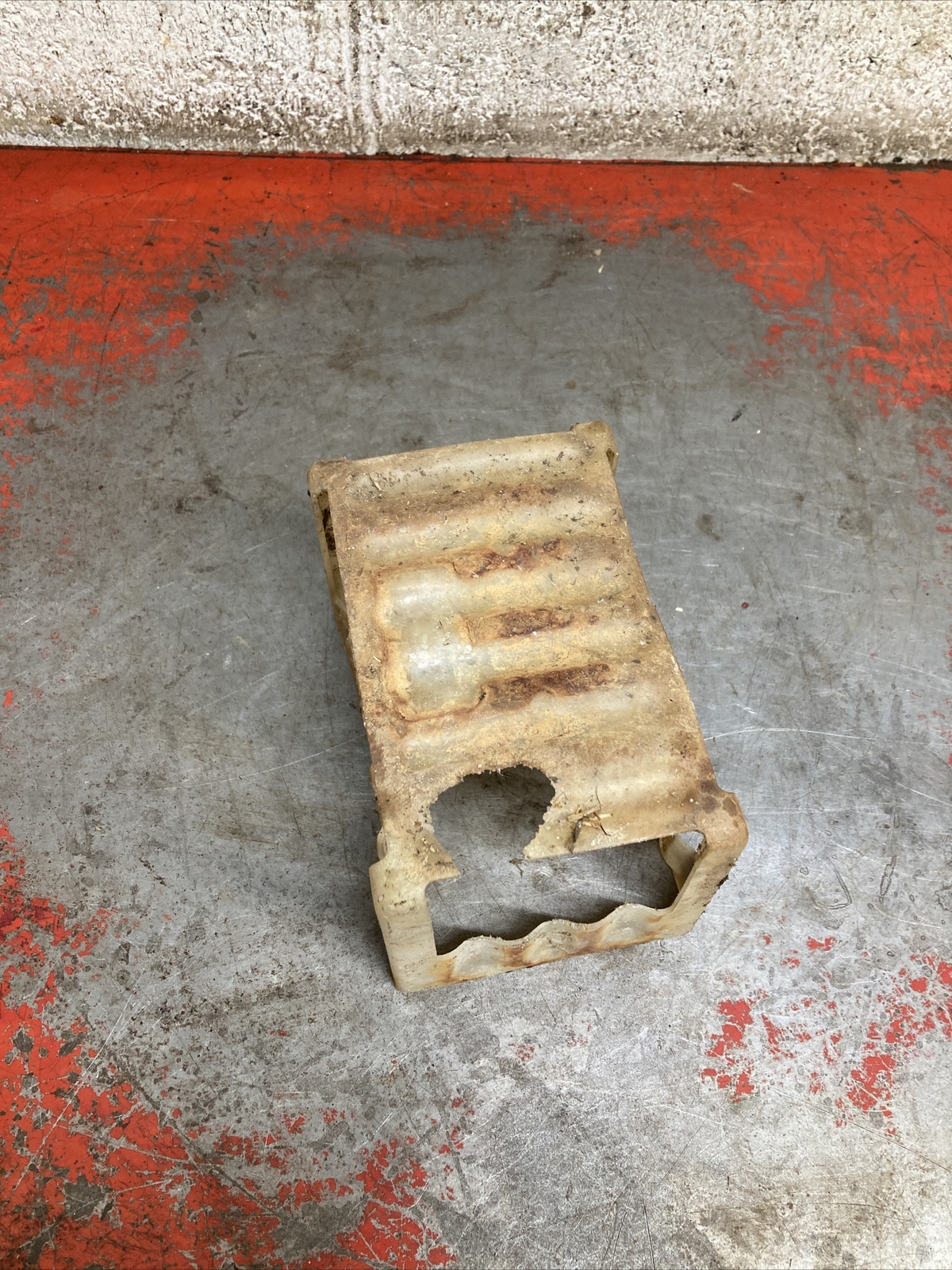 1983 Honda Atc200e Atc200 E Big Red Battery Box Liner eBay