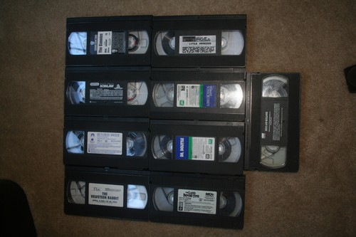 VHS Land Before Time Zeus & Roxanne Velvet Rabbit Son Inlaw Dr Doolittle Goonies - Bild 2 von 4