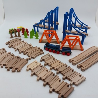 THOMAS FRIENDS TRAIN WOODEN TRACK LOT of 43 BRIDGES CURVES TREES FREIDA RARE