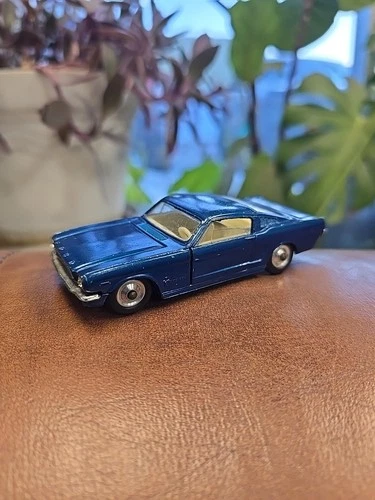 Vintage Corgi Toys Ford Mustang Car Fastback 2 2 Diecast Blue White
