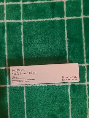 Rare Beauty Selena Gomez Soft Pinch Liquid Blush in Bliss-(Matte Nude Pink)