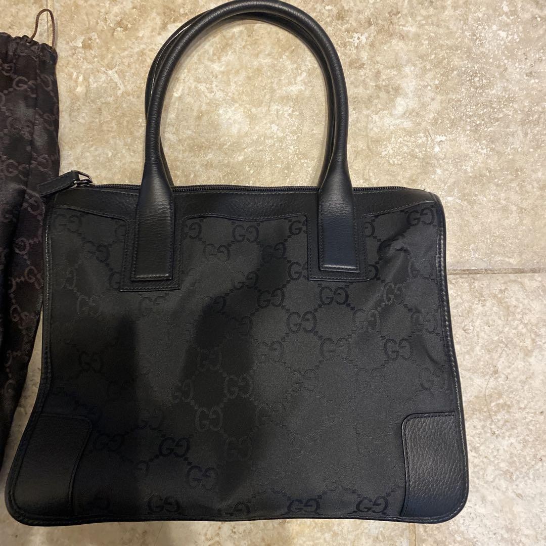 Gucci black tote business bag with dust bag in excellent condition