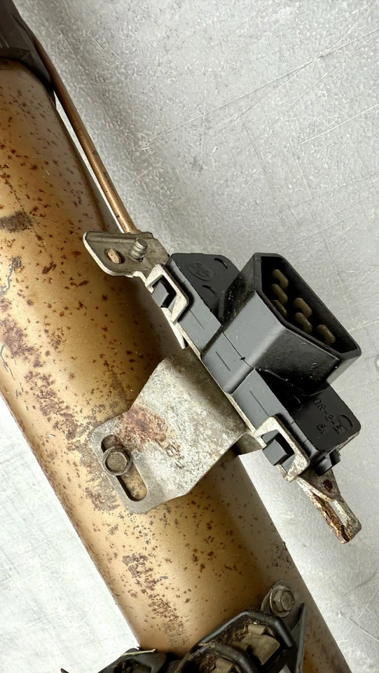 RARE Original OEM GM 1963 Oldsmobile 98 88 Tilt Steering Column Automatic - Image 3 of 4