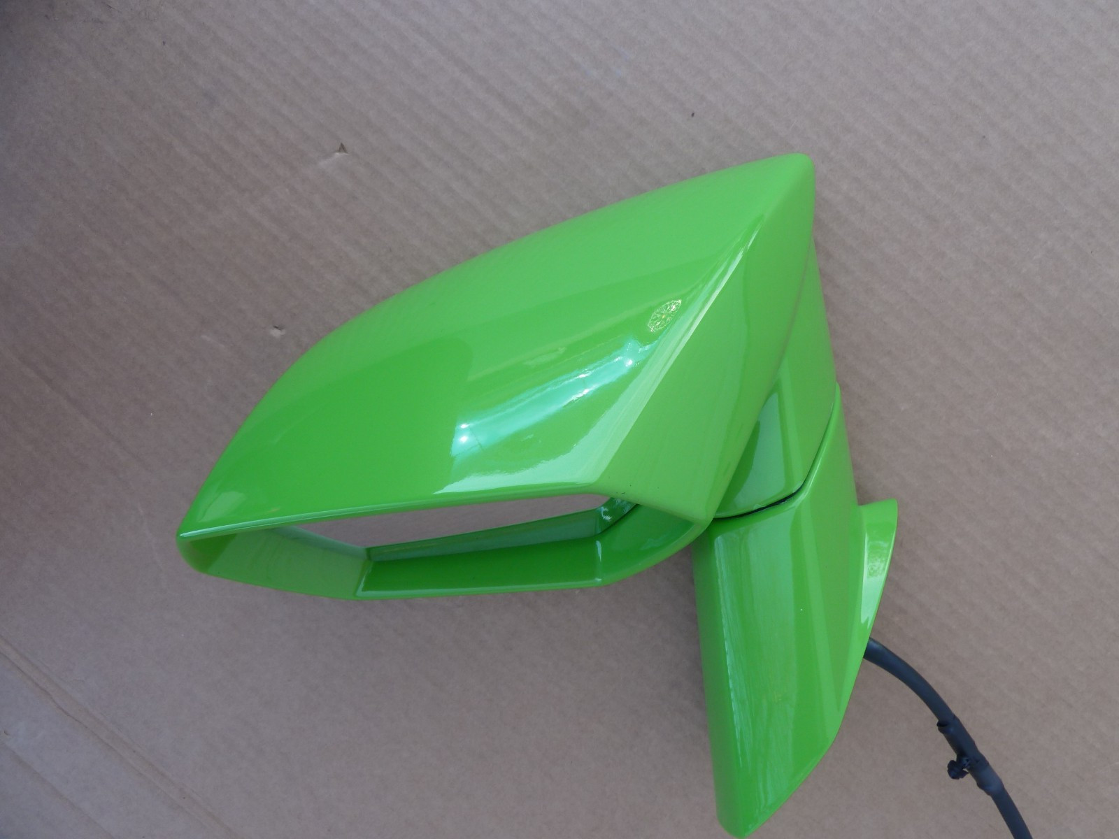 Lamborghini Huracan Complete Left Drivers Door Side View Mirror OEM Verde Mantis