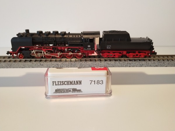 LOCOMOTORA VAPOR BR 50 220 DB ÉPOCA III FLEISCHMANN 7183 (F854)