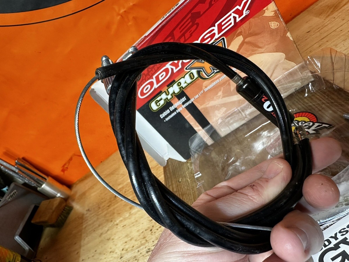 デットストックBMX1-1/8 用ジャイロセット ODYSSEY GYR XL NOS Odyssey Gyro XL 1-1/8 BMX Bike Cable Detangler Kit Upper